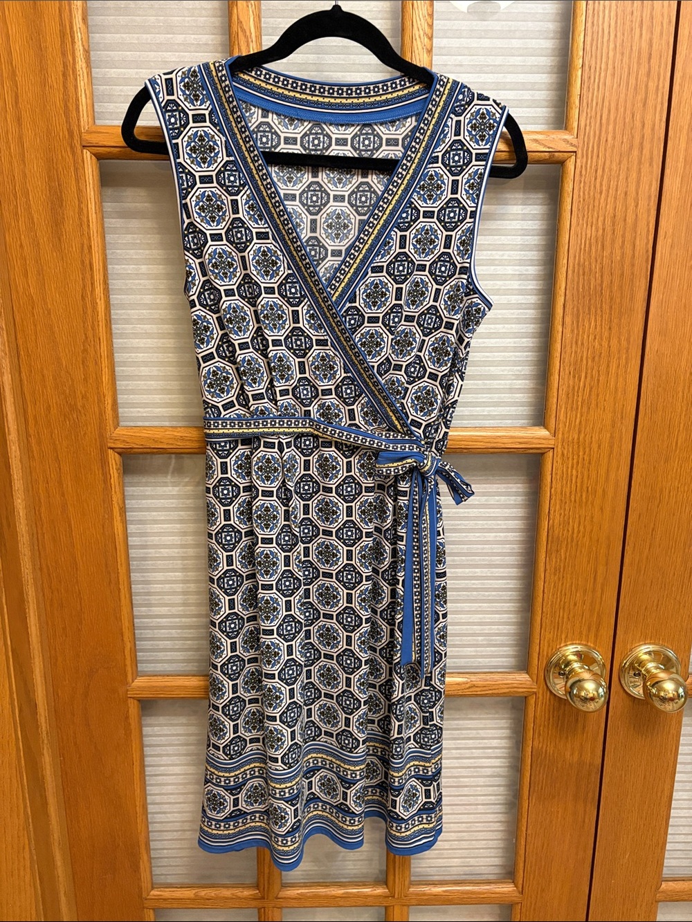 EUC Max Studio Blue and White Sleeveless Faux Wrap-Style Midi Dress